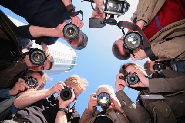 С днём фотографа, бывшие и нынешние фото-озабоченные и фото-зарабатывающие!